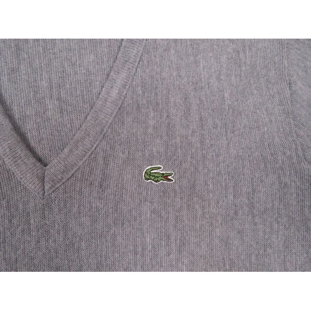 Vintage Izod Lacoste Gray Crocodile Acrylic Orlon Pullover Sweater M - Picture 2 of 6